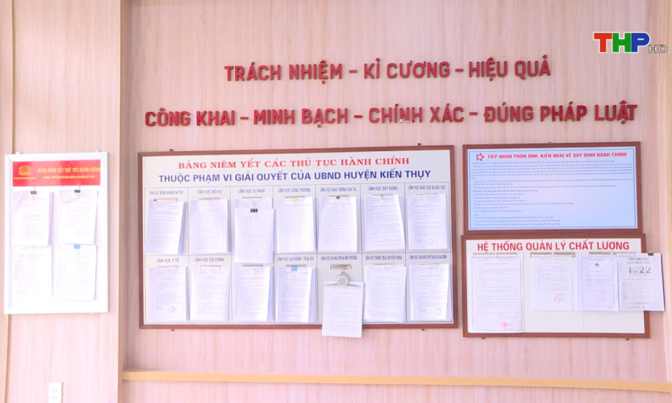 X&acirc;y dựng Đảng: Luật d&acirc;n chủ ở cơ sở - Một năm đi v&agrave;o thực thi