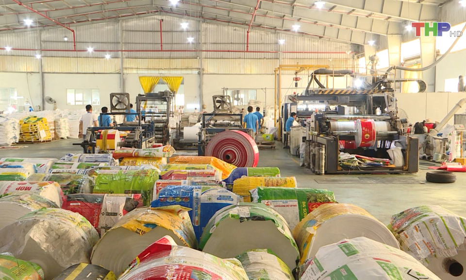 Hỗ trợ doanh nghiệp nội địa tham gia chuỗi cung ứng to&agrave;n cầu