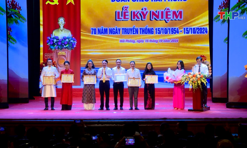 Đo&agrave;n Ch&egrave;o Hải Ph&ograve;ng - 70 năm g&igrave;n giữ nghệ thuật truyền thống 