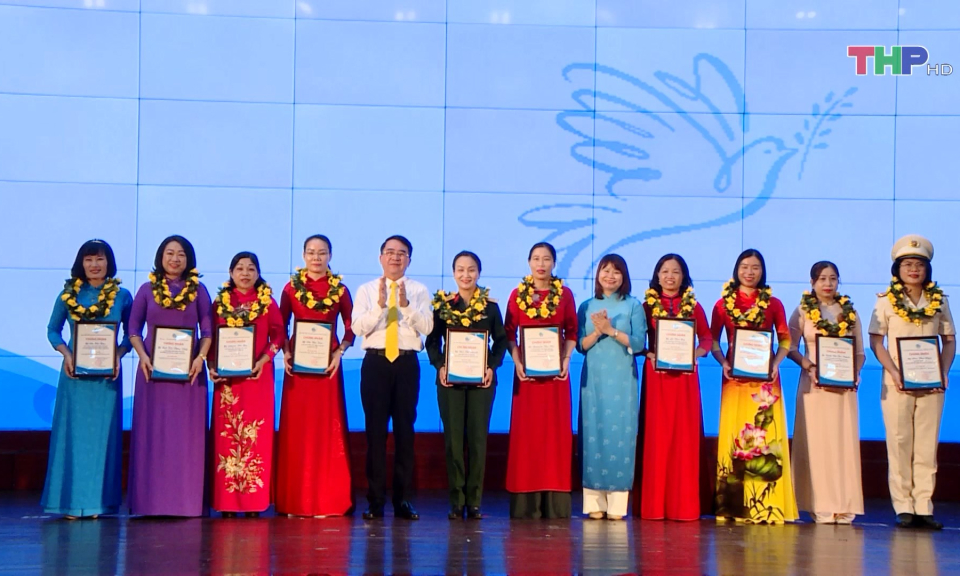 Giải thưởng L&ecirc; Ch&acirc;n lần thứ 13
