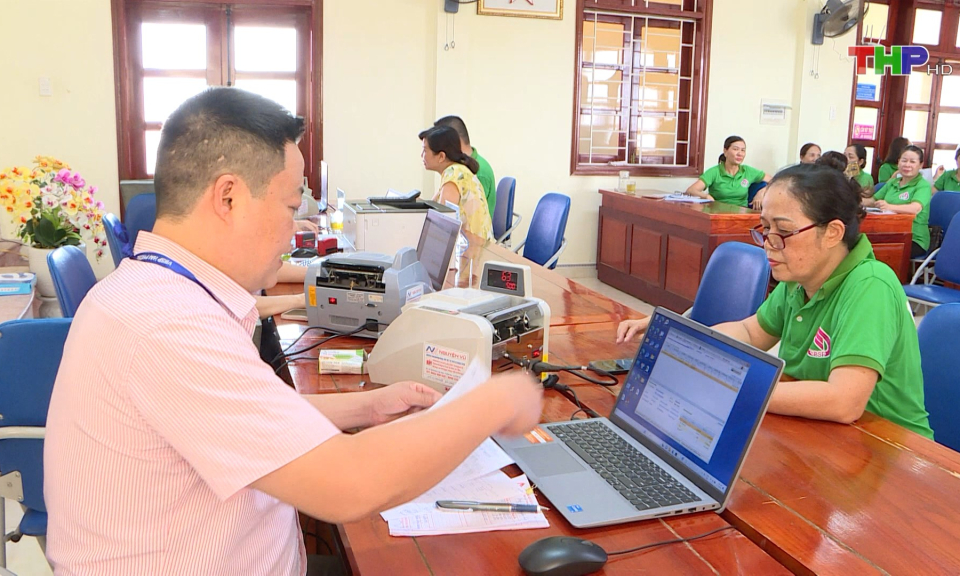 Hỗ trợ phục hồi sản xuất sau b&atilde;o