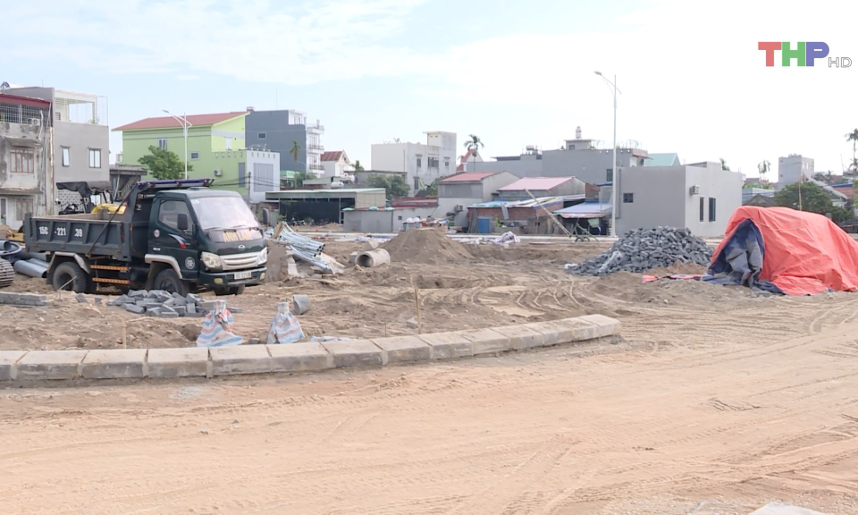 X&acirc;y dựng hạ tầng cho đấu gi&aacute; đất