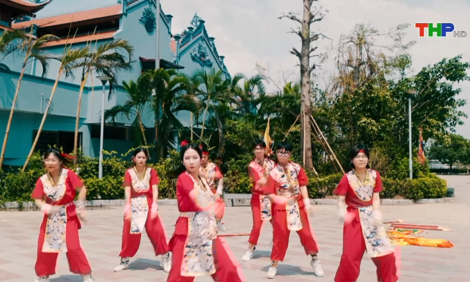 Măng non đất Cảng: Đam m&ecirc; tỏa s&aacute;ng