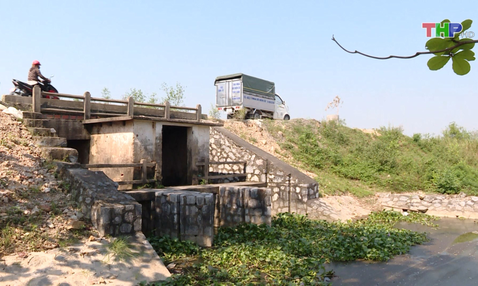 Sớm khắc phục c&aacute;c c&ocirc;ng tr&igrave;nh thủy lợi xuống cấp