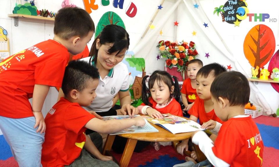 X&acirc;y dựng Trường mầm non hạnh ph&uacute;c 