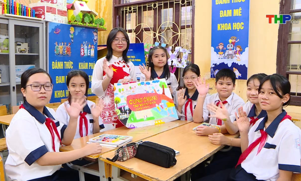 Giao lưu: Cabin giao th&ocirc;ng: An to&agrave;n giao th&ocirc;ng đường bộ