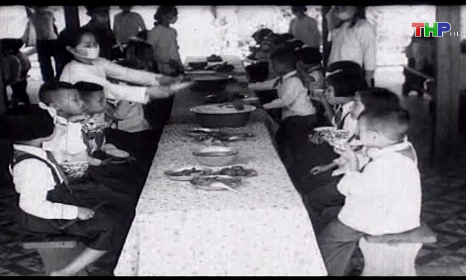 70 năm trọn nghĩa, vẹn t&igrave;nh với đồng b&agrave;o miền Nam