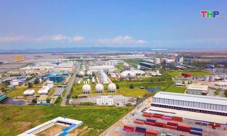 Tạo bứt ph&aacute; trong thu h&uacute;t đầu tư