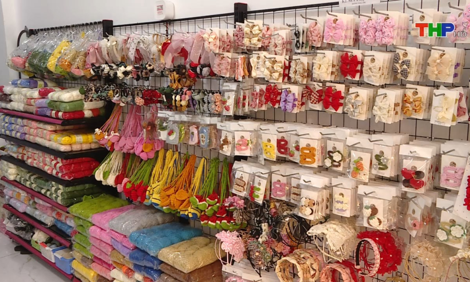 Hải Ph&ograve;ng những g&oacute;c nh&igrave;n: Giữ g&igrave;n v&agrave; ph&aacute;t huy nghề đan, m&oacute;c len truyền thống