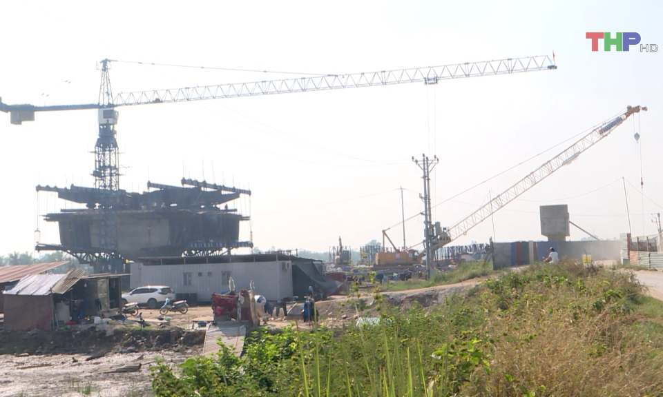 Đẩy nhanh tiến độ Dự &aacute;n trọng điểm