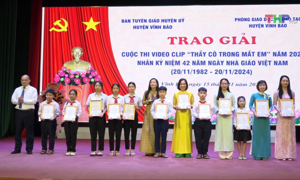 Bản tin thời sự trưa (18/11/2024)