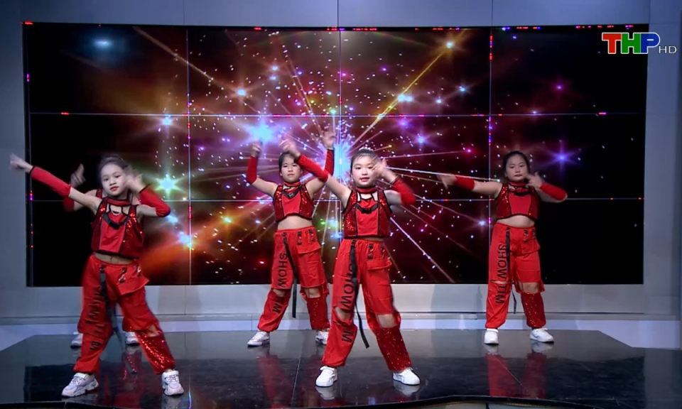 Măng non đất Cảng: My Humps