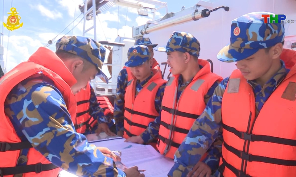 Tổ quốc v&agrave; người chiến sĩ Hải qu&acirc;n: Huấn luyện s&aacute;t thực tiễn ở Học viện Hải qu&acirc;n