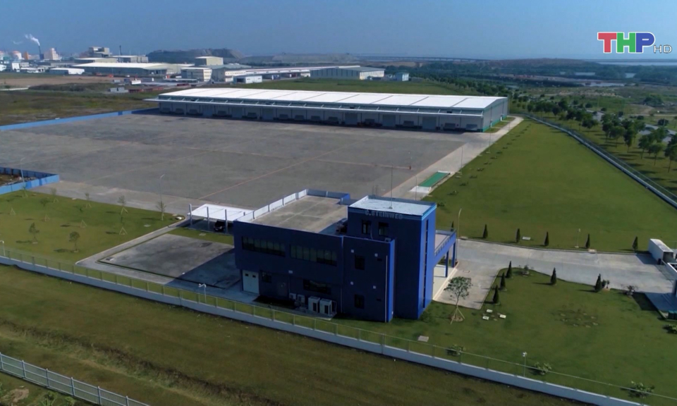 Thu h&uacute;t đầu tư từ ph&aacute;t triển c&ocirc;ng nghiệp xanh, bền vững      