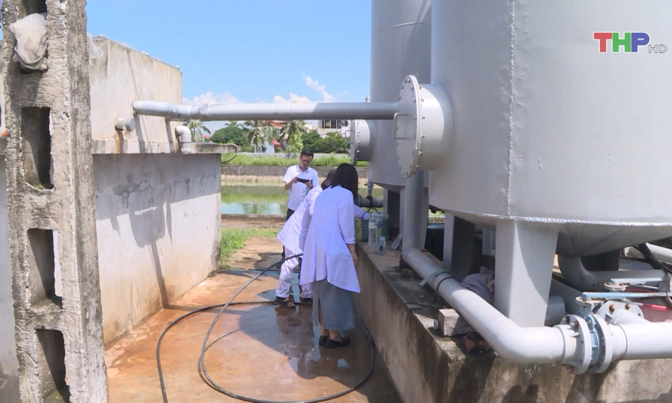 Kiểm tra, gi&aacute;m s&aacute;t chất lượng nước sạch 