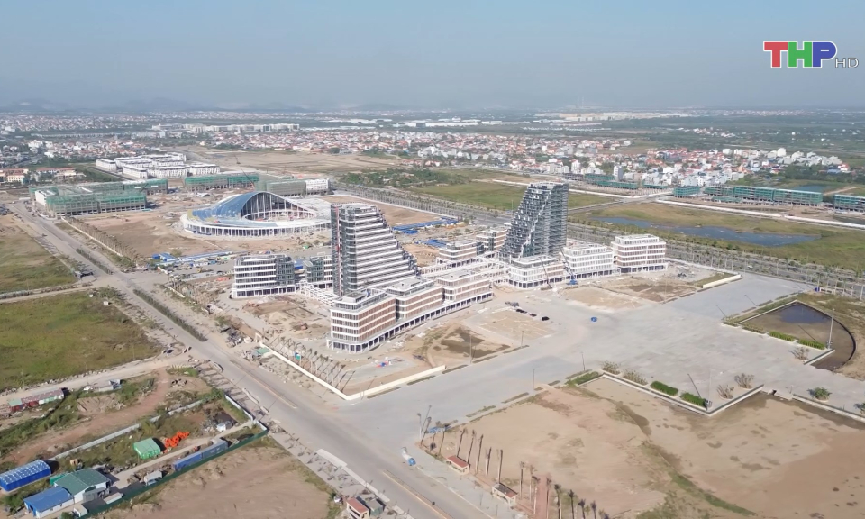 Tiến độ x&acirc;y dựng Trung t&acirc;m Ch&iacute;nh trị - H&agrave;nh ch&iacute;nh th&agrave;nh phố 