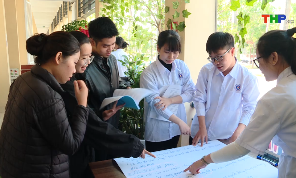 Gi&aacute;o dục v&agrave; đ&agrave;o tạo: Ph&aacute;t huy tinh thần chủ động s&aacute;ng tạo của sinh vi&ecirc;n