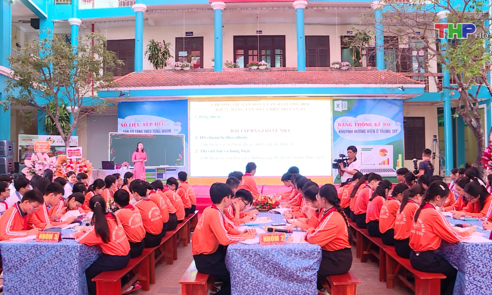 Ph&aacute;t huy hiệu quả Chương tr&igrave;nh gi&aacute;o dục phổ th&ocirc;ng 2018