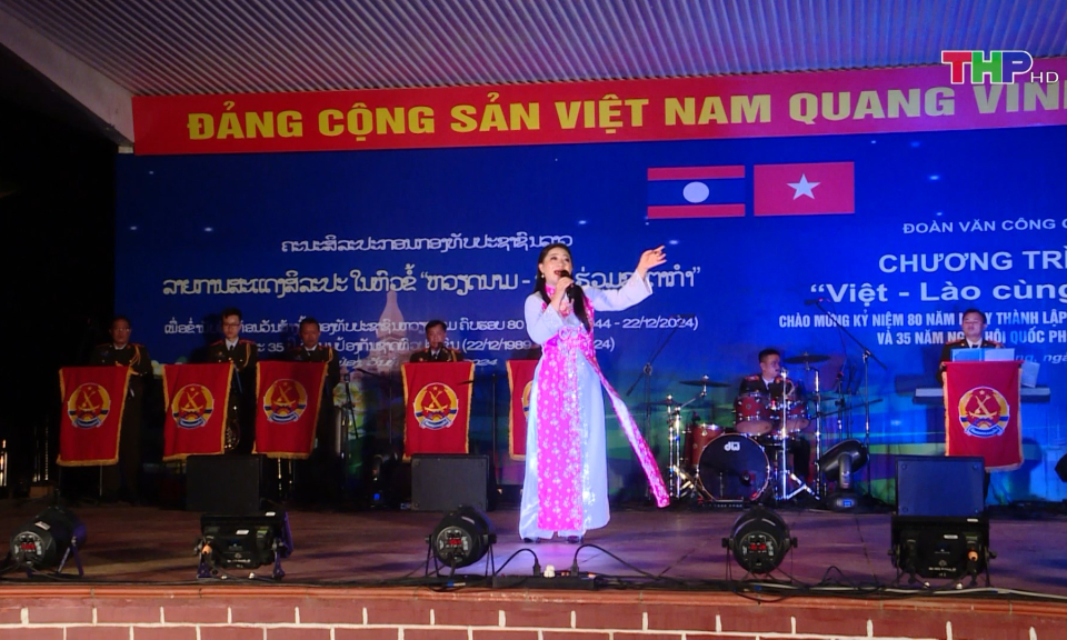 Chương tr&igrave;nh nghệ thuật "Việt-L&agrave;o c&ugrave;ng chung sứ mệnh"