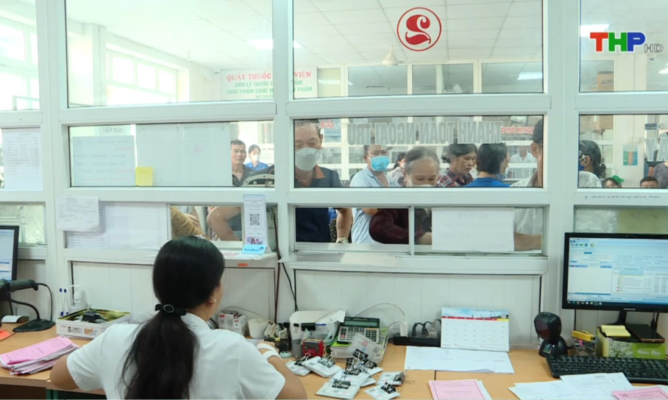 Y tế sức khỏe: Kh&oacute; khăn trong triển khai Sổ sức khỏe điện tử ở tuyến y tế cơ sở