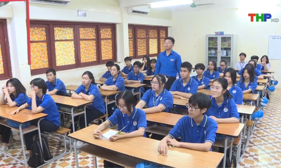 Tuổi trẻ Hải Ph&ograve;ng: Tấm gương c&aacute;n bộ Đo&agrave;n vững chuy&ecirc;n m&ocirc;n, gi&agrave;u nhiệt huyết