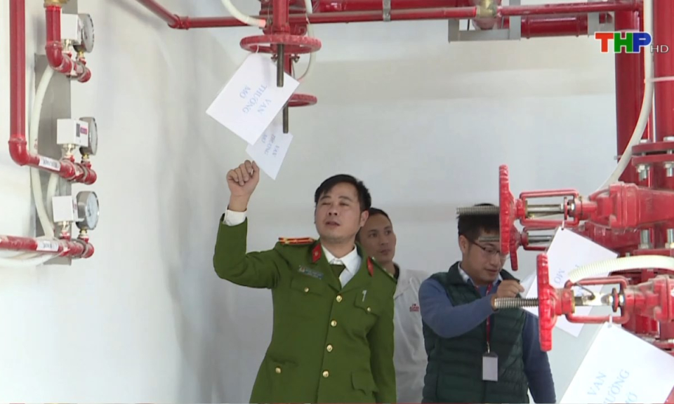 To&agrave;n d&acirc;n PCCC: N&acirc;ng cao tr&aacute;ch nhiệm của người đứng đầu cơ sở trong c&ocirc;ng t&aacute;c ph&ograve;ng ch&aacute;y, chữa ch&aacute;y