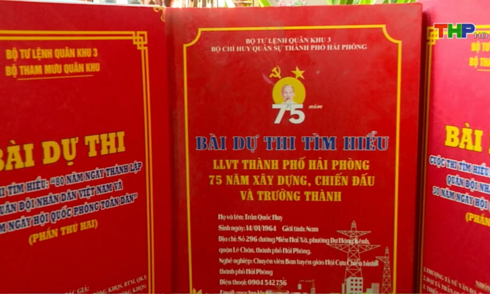 &Acirc;m vang miền cửa biển: Ch&acirc;n dung người Đại t&aacute;