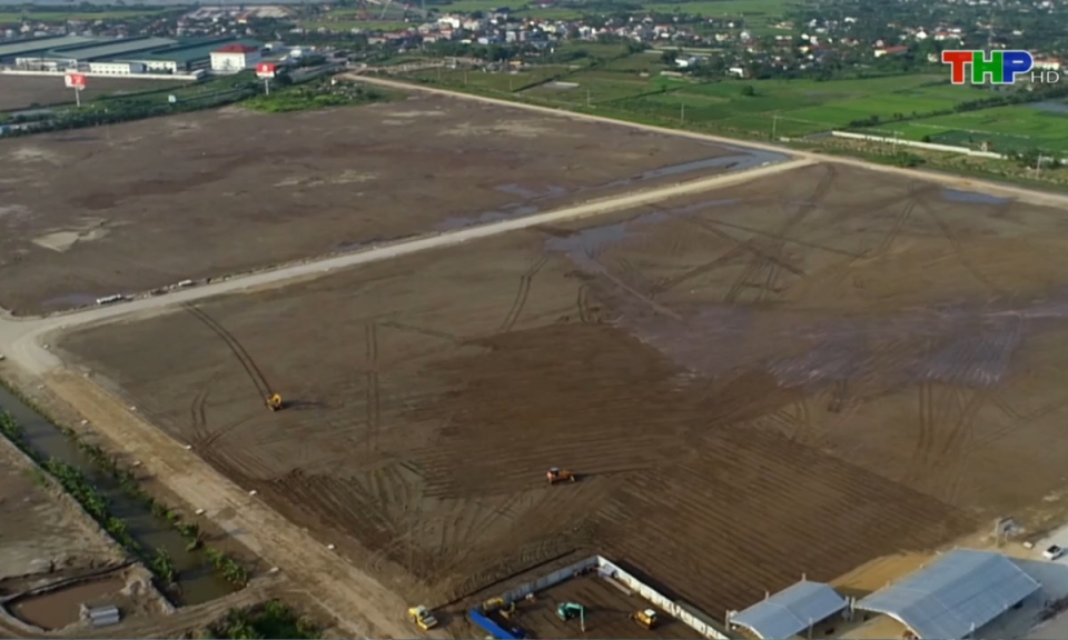 Kinh tế v&agrave; đ&ocirc; thị: Th&uacute;c đẩy ng&agrave;nh c&ocirc;ng nghiệp th&agrave;nh phố ph&aacute;t triển đ&uacute;ng định hướng