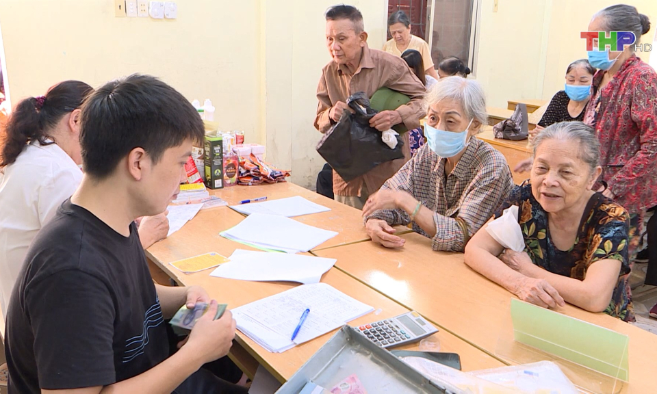 C&aacute;c trường hợp kh&ocirc;ng thể r&uacute;t tiền tại quầy từ 01/01/2025