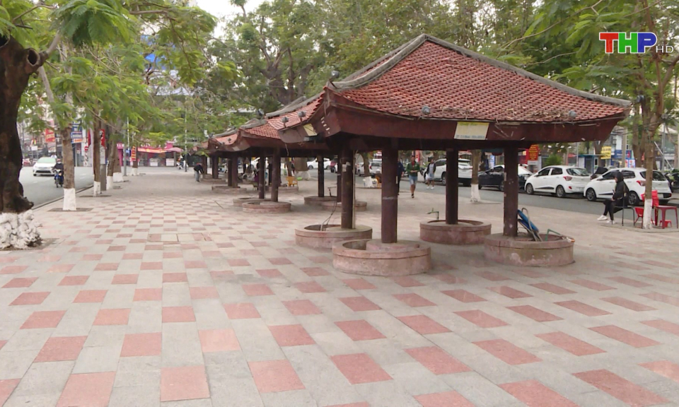 Chỉnh trang khu vực Qu&aacute;n hoa  