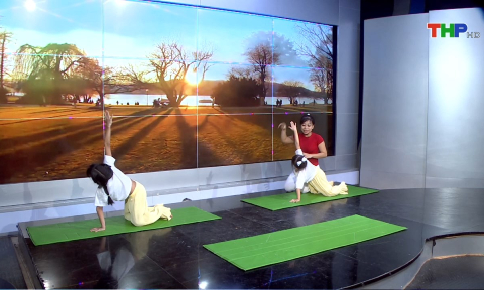 Vitamin tuổi hồng: Yoga: Tư thế vặn xoắn