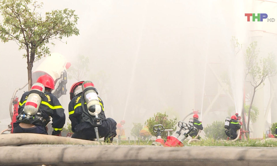 Bảo đảm an to&agrave;n, ph&ograve;ng chống ch&aacute;y nổ dịp cuối năm