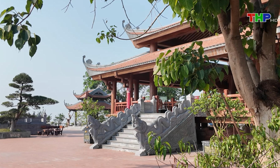 Sửa chữa, t&ocirc;n tạo Ch&ugrave;a Th&aacute;p Tường Long