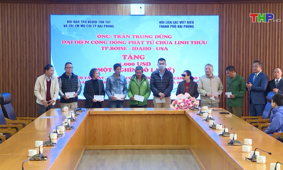 Chăm lo Tết cho những ho&agrave;n cảnh kh&oacute; khăn