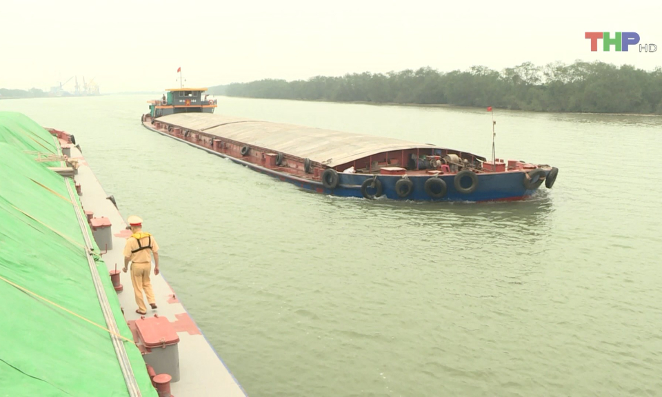 Bảo đảm ATGT đường thủy  