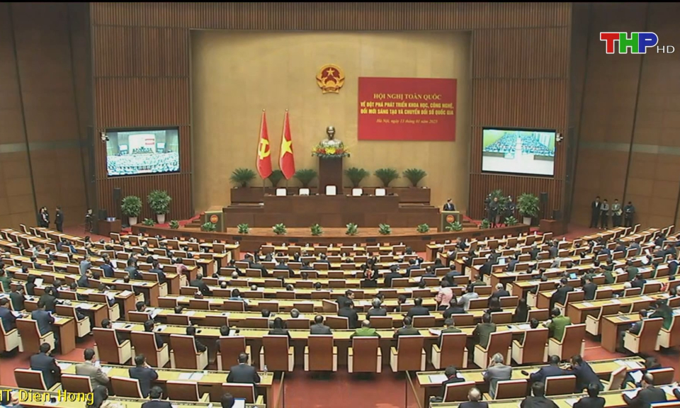 Khoa học, c&ocirc;ng nghệ l&agrave; nền tảng cho sự ph&aacute;t triển bền vững  