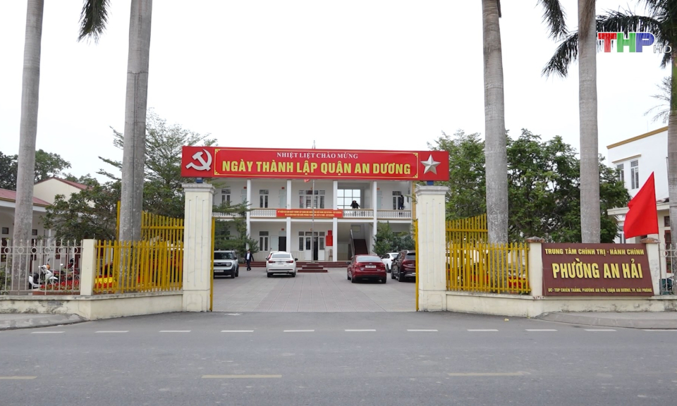 Giải quyết thủ tục h&agrave;nh ch&iacute;nh sau sắp xếp  