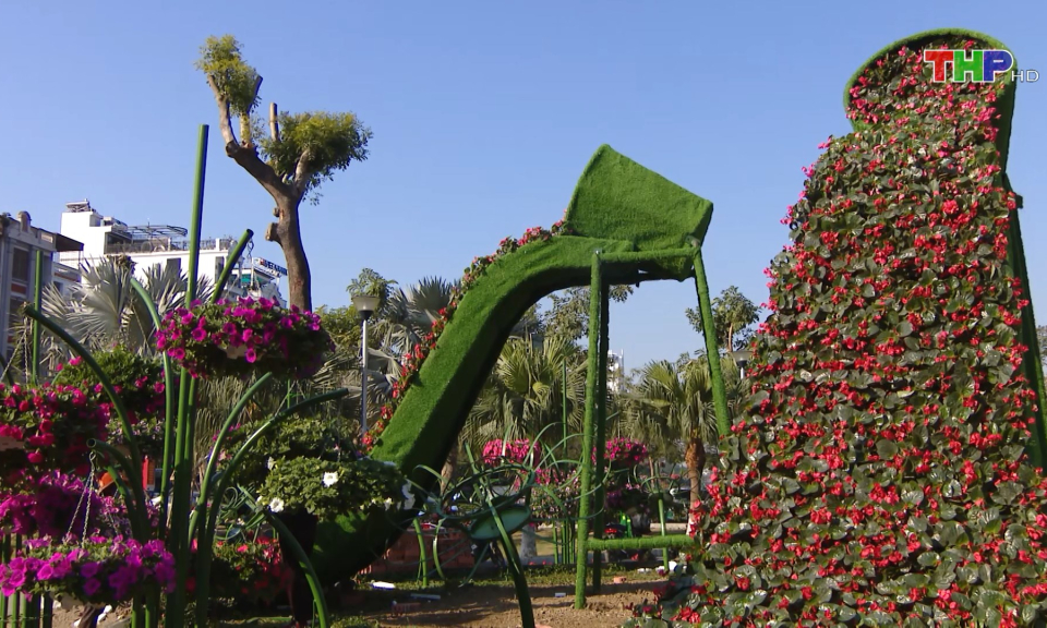 Giữ g&igrave;n trật tự h&egrave; đường khu vực Dải trung t&acirc;m th&agrave;nh phố