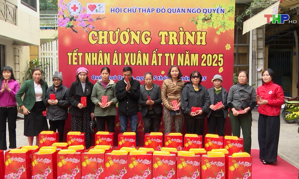 Hỗ trợ c&aacute;c ho&agrave;n cảnh kh&oacute; khăn đ&oacute;n Tết