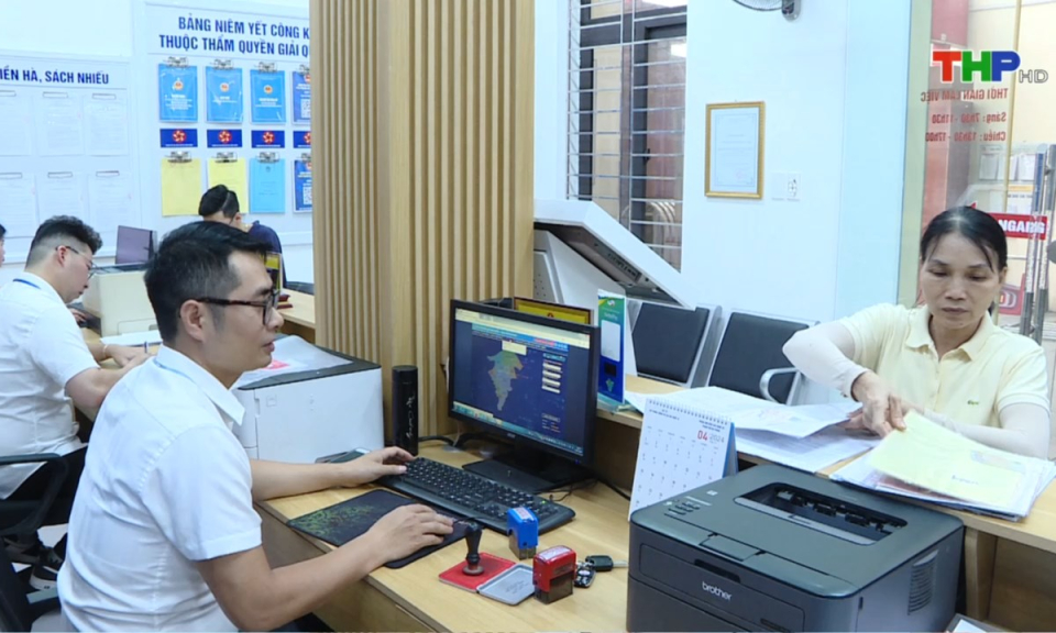 Chuyển đổi số và cải cách hành chính: Dấu ấn công tác cải cách hành chính năm 2024