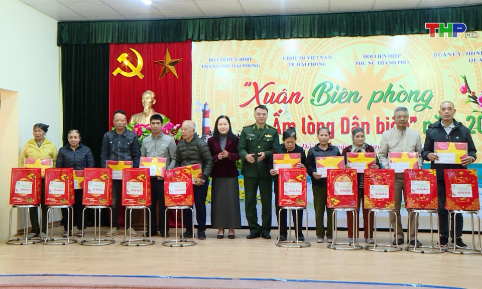 &ldquo;Xu&acirc;n Bi&ecirc;n ph&ograve;ng ấm l&ograve;ng d&acirc;n biển&rdquo;