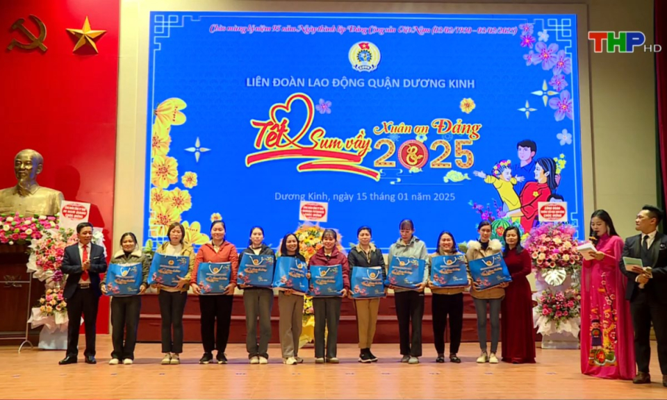 Lao động v&agrave; c&ocirc;ng đo&agrave;n: Chăm lo Tết, mang niềm vui đến với người lao động