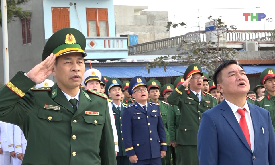 Nghi lễ ch&agrave;o cờ chủ quyền tr&ecirc;n đảo tiền ti&ecirc;u