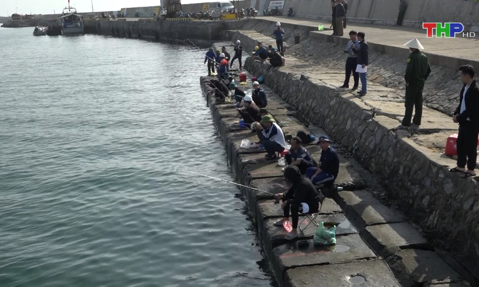 Huyện Bạch Long Vĩ: Hội thi c&acirc;u c&aacute; đầu xu&acirc;n   