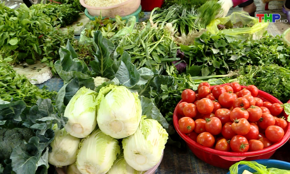 Gi&aacute; rau tại c&aacute;c chợ giảm  