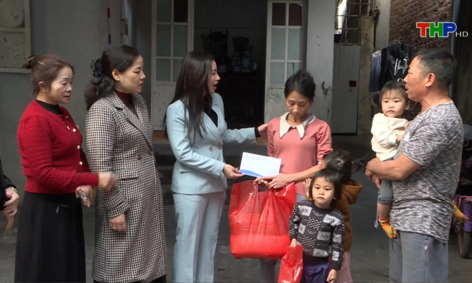 Điểm nhấn 365: Điểm tựa cho người c&oacute; ho&agrave;n cảnh kh&oacute; khăn