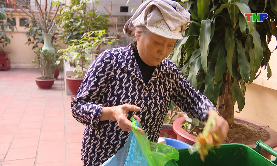 Đẩy mạnh ph&acirc;n loại r&aacute;c tại nguồn