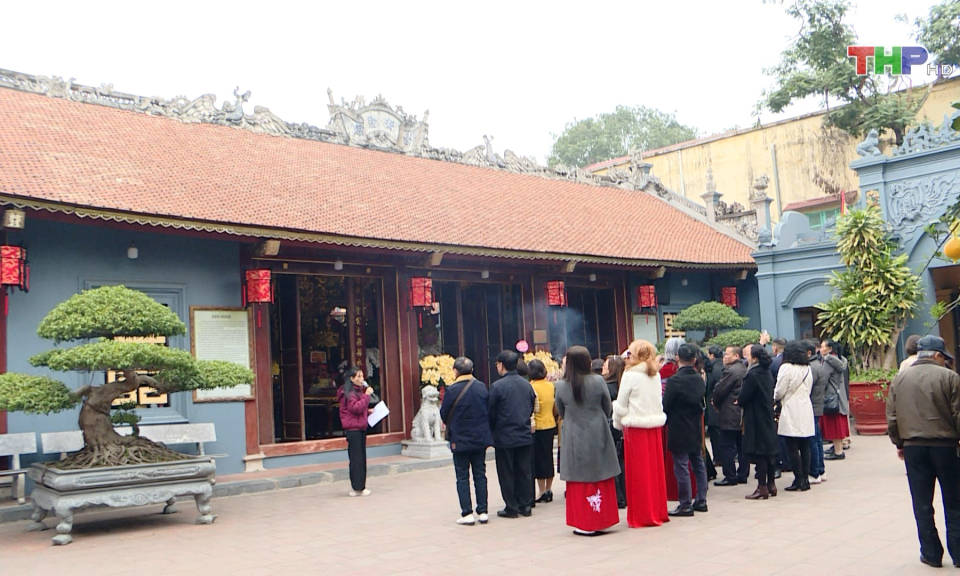 H&agrave;nh tr&igrave;nh cội nguồn - Kết nối qu&ecirc; hương  