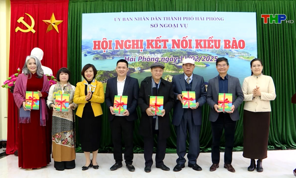 Bản tin tiếng Anh (12/02/2025)