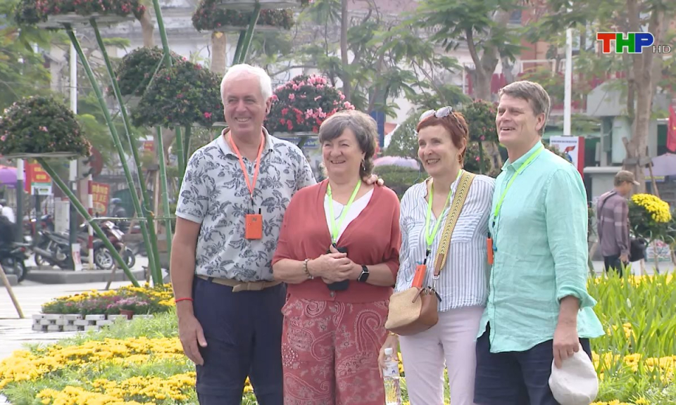 Kinh tế v&agrave; đ&ocirc; thị: Ng&agrave;nh Du lịch khởi sắc trong những ng&agrave;y đầu năm mới